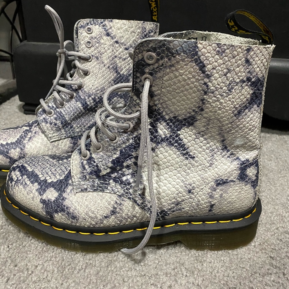 1460 PASCAL Snakeskin Dr. martens